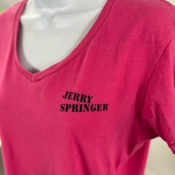 VINTAGE Jerry Springer Talkshow Pink V Neck SECURITY Short sleeve T-shirt Size M - Picture 17 of 17